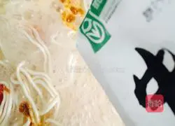 Illustration of how to make soup noodles 8