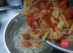 Illustration of how to make noodles 7