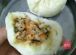 Illustration of how to make meat buns yourself 9