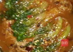 Illustration of cooking noodles with lettuce 3