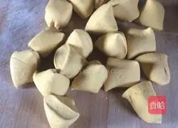 Illustration of how to make pumpkin rolls 7