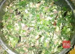 Illustration of how to make shepherd's purse and meat wontons 9