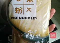 Illustration of how to make snail noodle 1