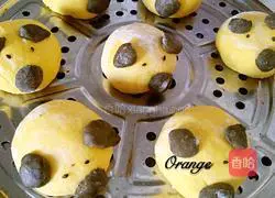 Illustration of how to make piggy steamed buns 10
