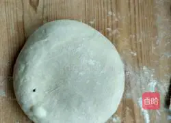 Illustration of how to make green onion rolls 8