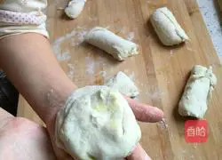 Gao's Thousand Layer Cake (Homestyle) Recipe Illustration 9