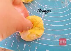 Illustration of how to make piggy steamed buns 7