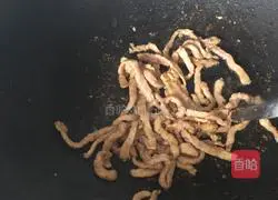 Illustration of how to make fried rice noodles 3