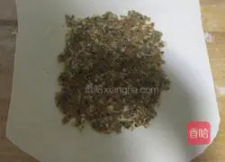 Illustration of how to make beef patties 2