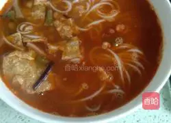 Illustration of how to make snail rice noodles 6