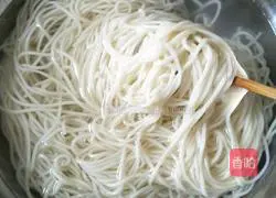 Magic noodles (flying noodles) instructions 3