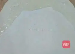 Illustration of how to make milk-flavored flower rolls 5