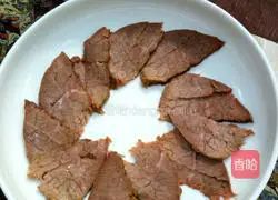 Illustration of how to make Mushroom Meatballs and Beef Baked Rice 3