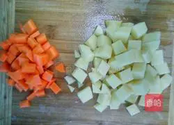 Illustration of how to make shrimp braised rice 4