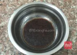 Illustration of how to make sausage clay pot rice 4