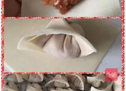 Illustration of how to make homemade large stuffed wontons 4