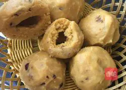 Illustration of how to make corn flour and milk-flavored steamed buns 4