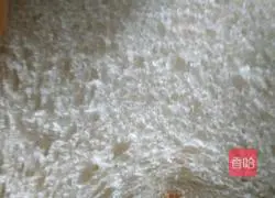 Illustration of how to make egg and ham sandwiches 1