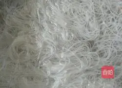 Illustration of how to make spicy noodles 5