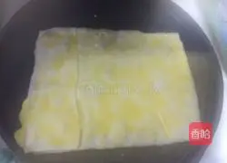 Illustration of how to make beef patties 6