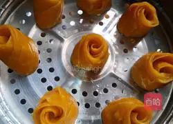 Illustration of how to make pumpkin rose rolls 14