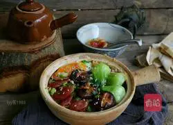 Illustration of how to make sausage clay pot rice 1