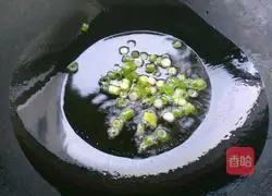 Illustration of how to make braised beans and noodles 4