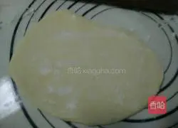 Illustration of how to make hand-rolled noodles 7