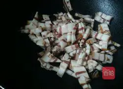 Illustration of how to make bacon and pickled cabbage noodles 2