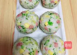 Illustration of how to make broccoli, corn and cheese rice balls 13