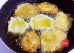 Illustration of how to make cod fish and potato cakes 8