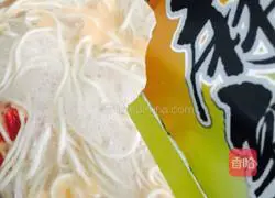 Illustration of how to make soup noodles 7