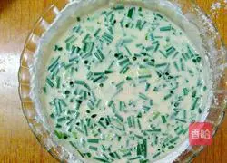 Illustration of how to make green onion cake 6