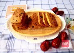 Illustration of how to make red date malt crispbread 6