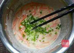 Illustration of how to make carrot cornmeal cake 4