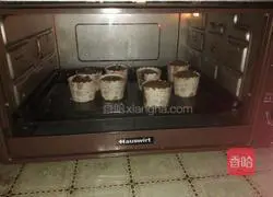 Chocolate Sponge Cake Recipe Illustration 8