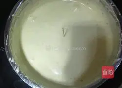 Chocolate Sponge Cake Recipe Illustration 5