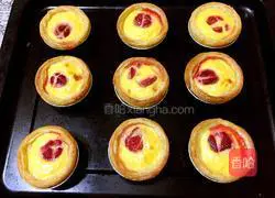 Strawberry egg tart recipe 9