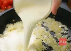 Illustrated on how to make truffle shrimp macaroni 6