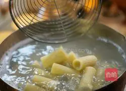 Truescent Shrimp Smoothing Macaroni Pasta Illustration 4