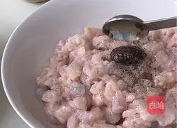 Tomato fat beef black truffle shrimp slip udon noodles illustration 1