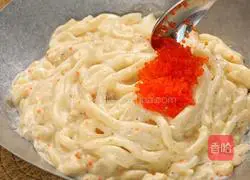 Illustration of how to make butter udon noodles 8