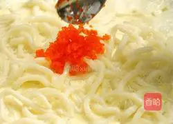 Illustration of how to make butter udon noodles 5